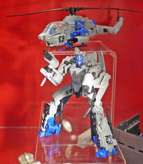 ACG 2019   Transformers Siege And Flame Toys New Products  (10 of 44)